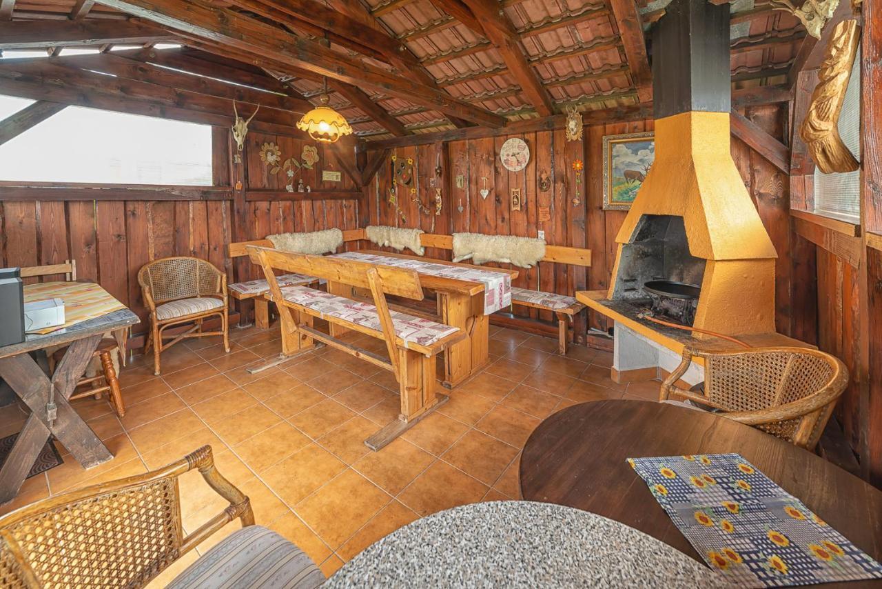 Penzion Mlynarov Dvor Dubrava ภายนอก รูปภาพ